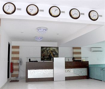 Dwarka Palace Samalkha Ngoại thất bức ảnh
